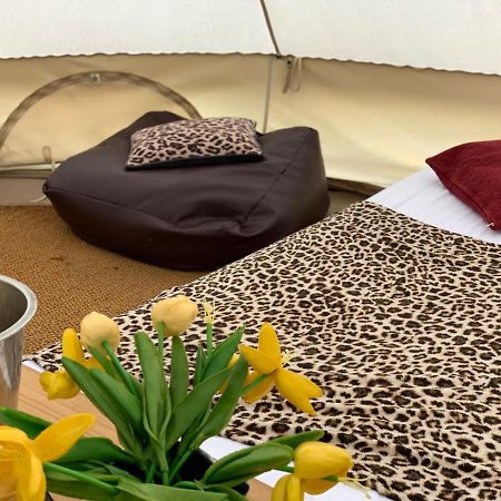 Home Farm Radnage Glamping Bell Tent 6, With Log Burner And Fire Pit High Wycombe Exterior foto